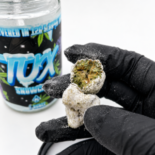 TUX Snowcaps 16 one-ounce jars 1 pound flower box